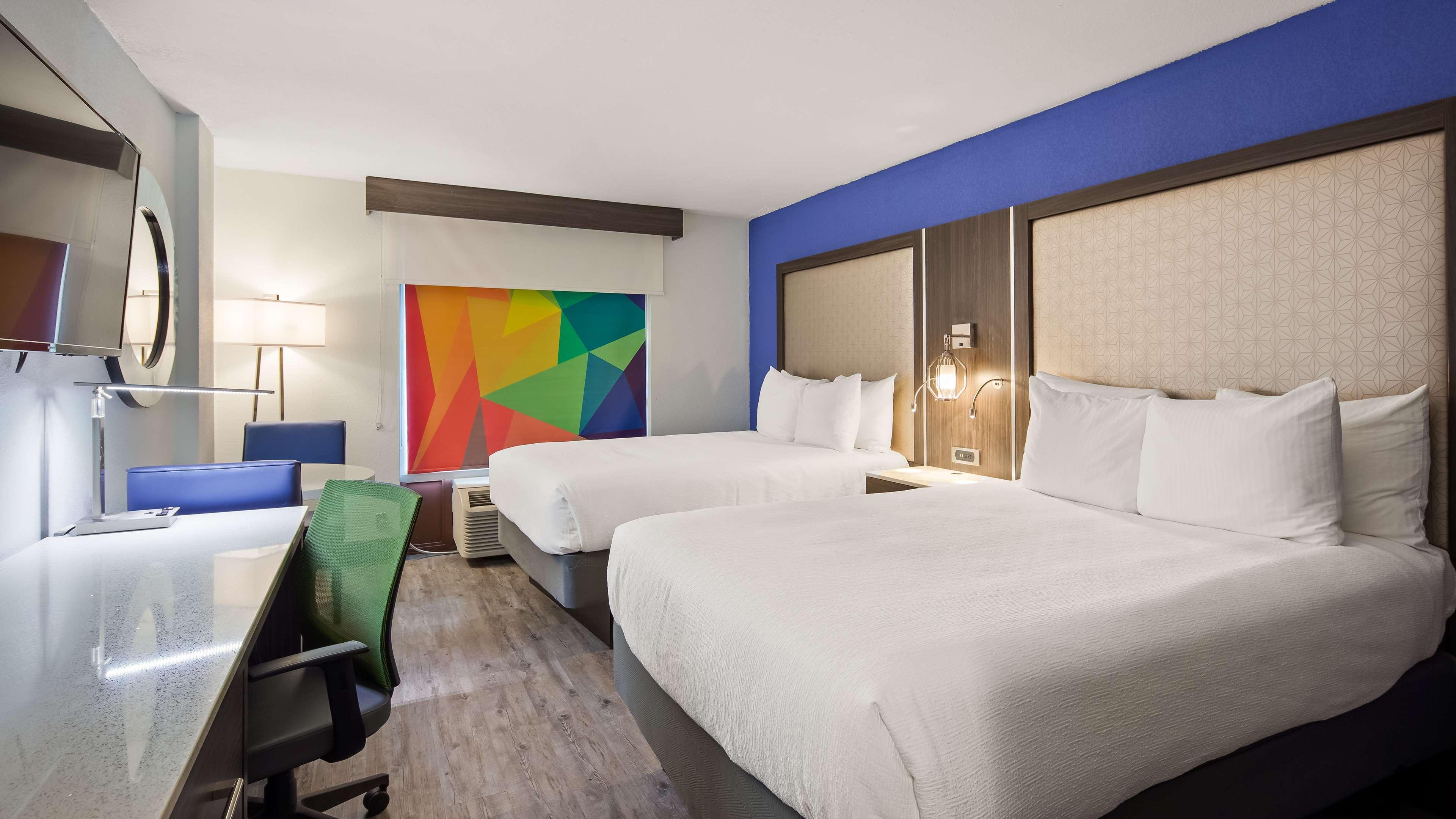 Best Western Plus Executive Residency Denver-Central Park Hotel Экстерьер фото