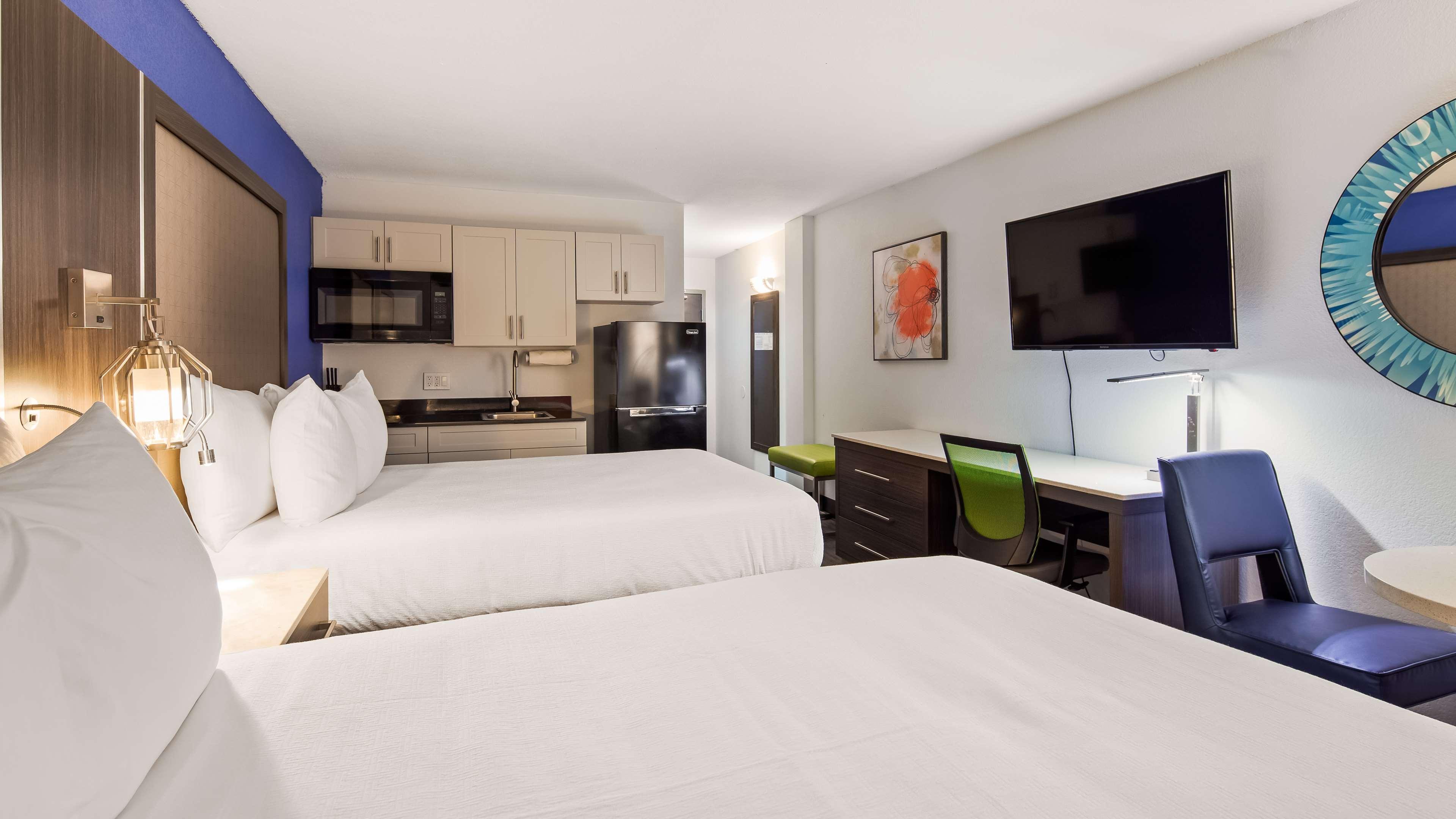 Best Western Plus Executive Residency Denver-Central Park Hotel Экстерьер фото