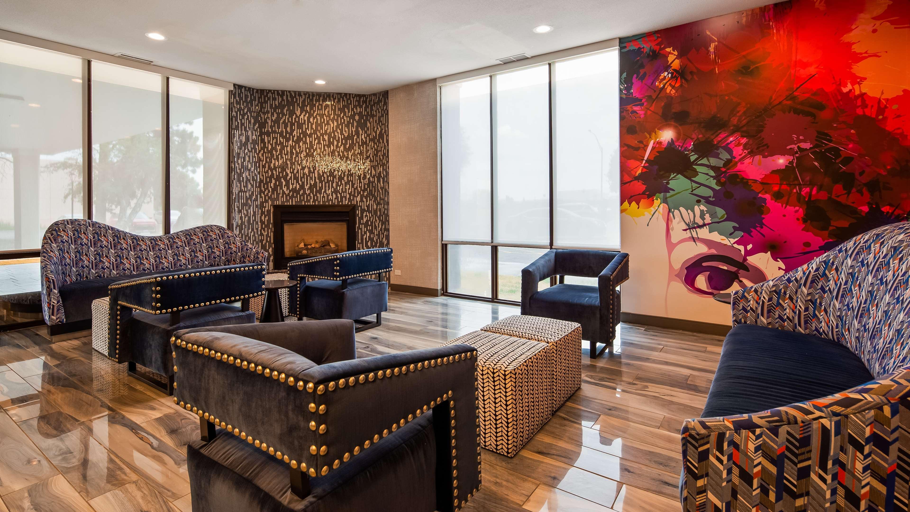 Best Western Plus Executive Residency Denver-Central Park Hotel Экстерьер фото