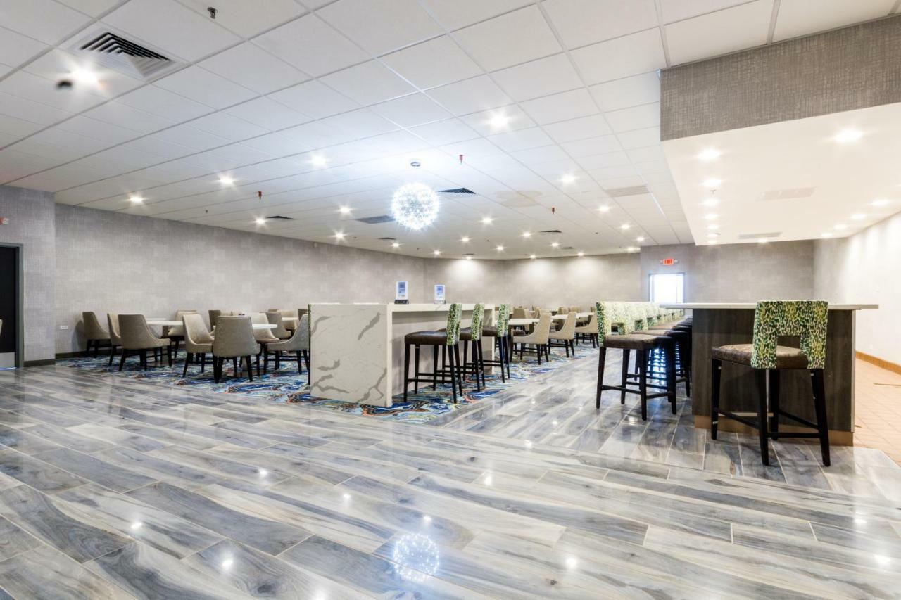 Best Western Plus Executive Residency Denver-Central Park Hotel Экстерьер фото