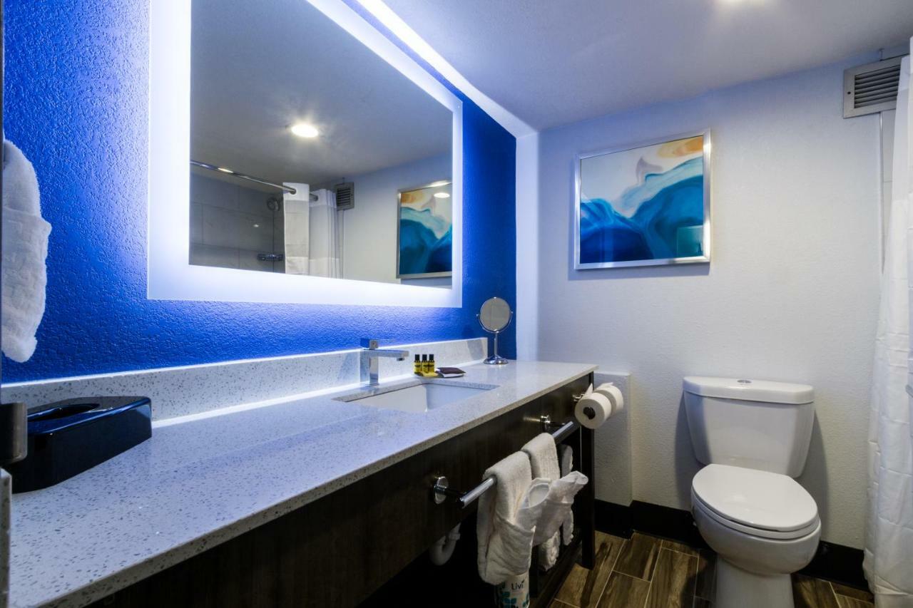 Best Western Plus Executive Residency Denver-Central Park Hotel Экстерьер фото