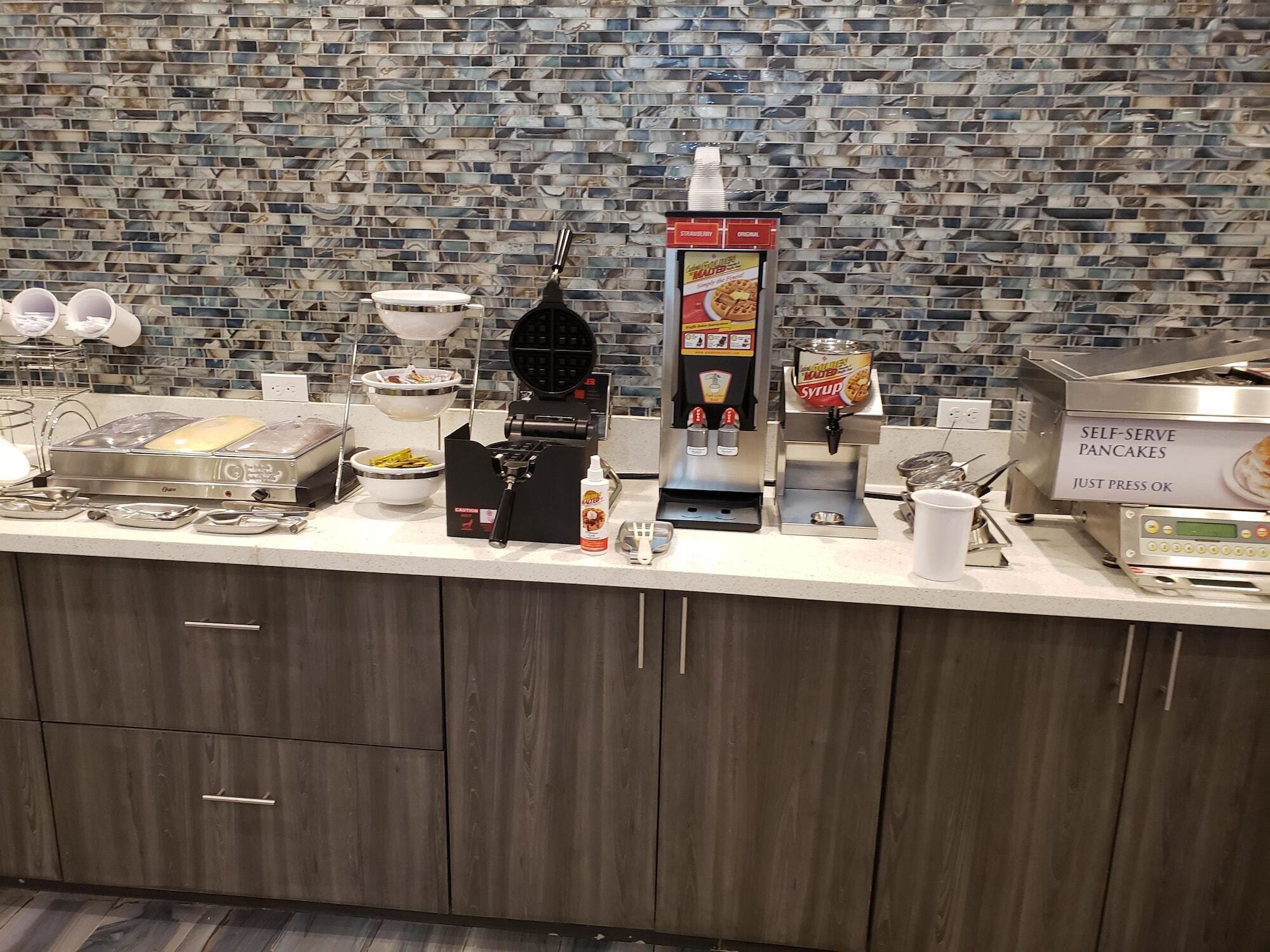 Best Western Plus Executive Residency Denver-Central Park Hotel Экстерьер фото