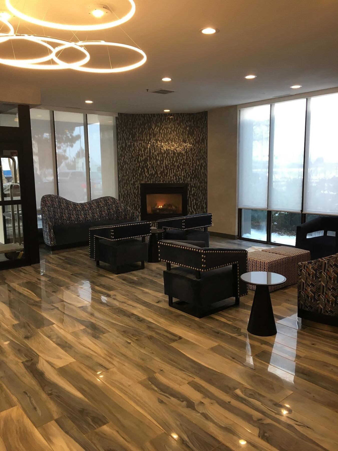 Best Western Plus Executive Residency Denver-Central Park Hotel Интерьер фото